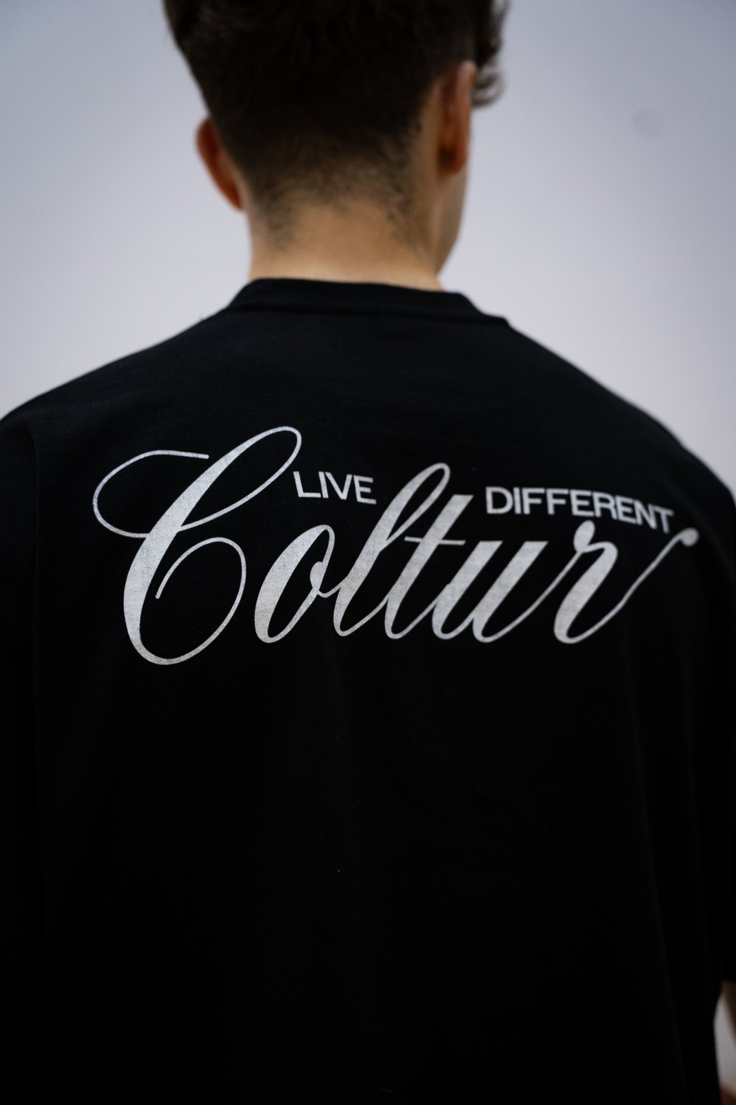 Coltur Black Tee